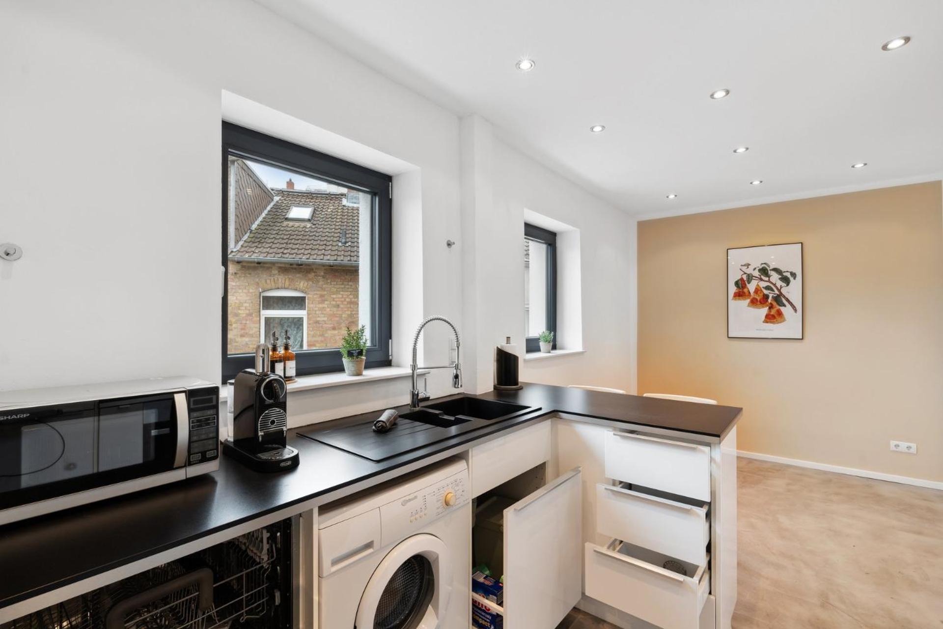 Maremar: Design With Luxury Beds And Workspace Apartment Braunschweig